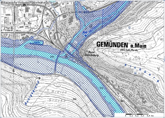 Ausschnitt der topographischen Karte, Bereich Gemünden mit Darstellung der Überschwemmungsgebiete; bei Mausklick Aufruf des Kartendienstes Überschwemmungsgefährdete Gebiete in Bayern; bei Mausklick Aufruf des Kartendienstes Überschwemmungsgefährdete Gebiete in Bayern